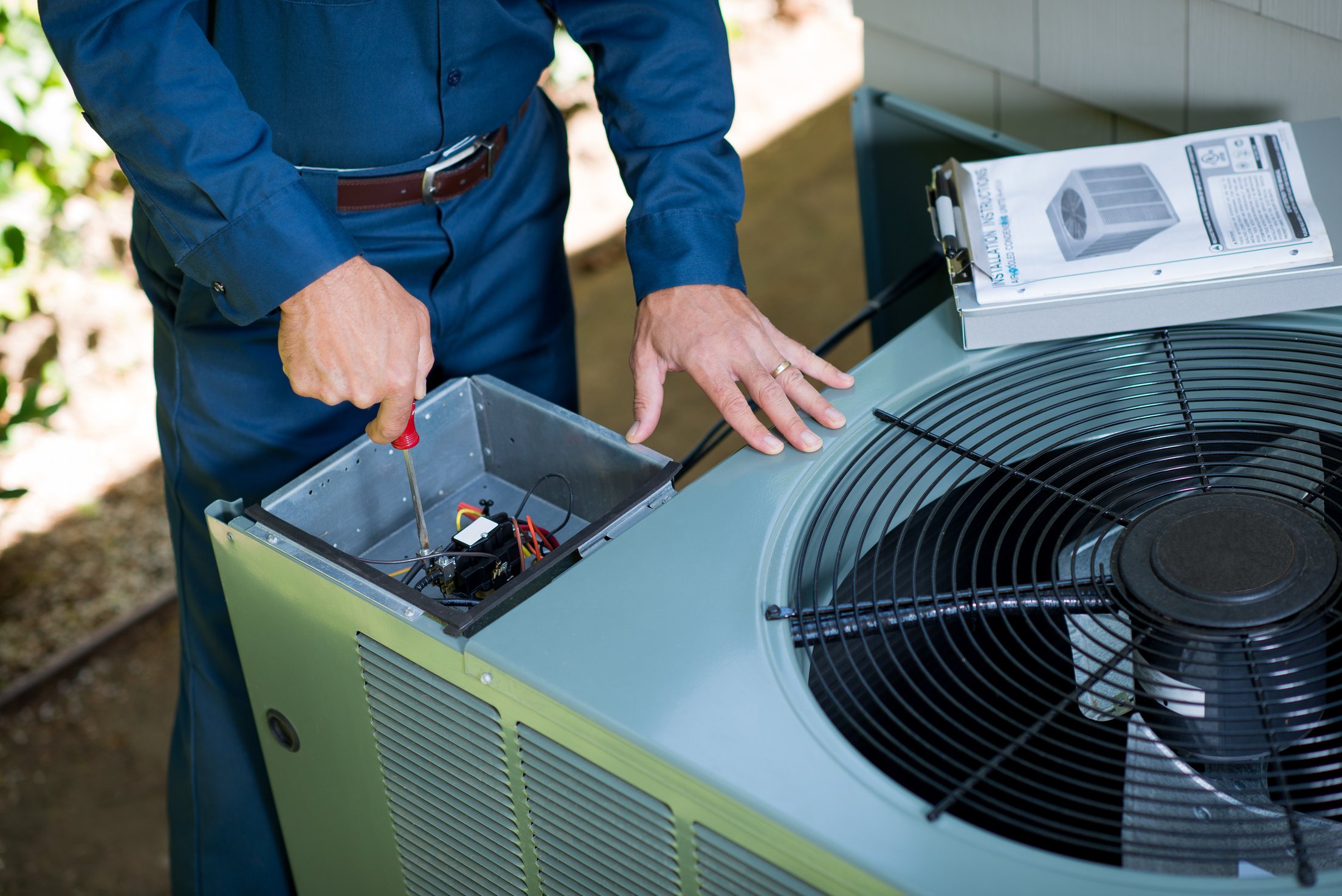 Air Conditioner Repairman